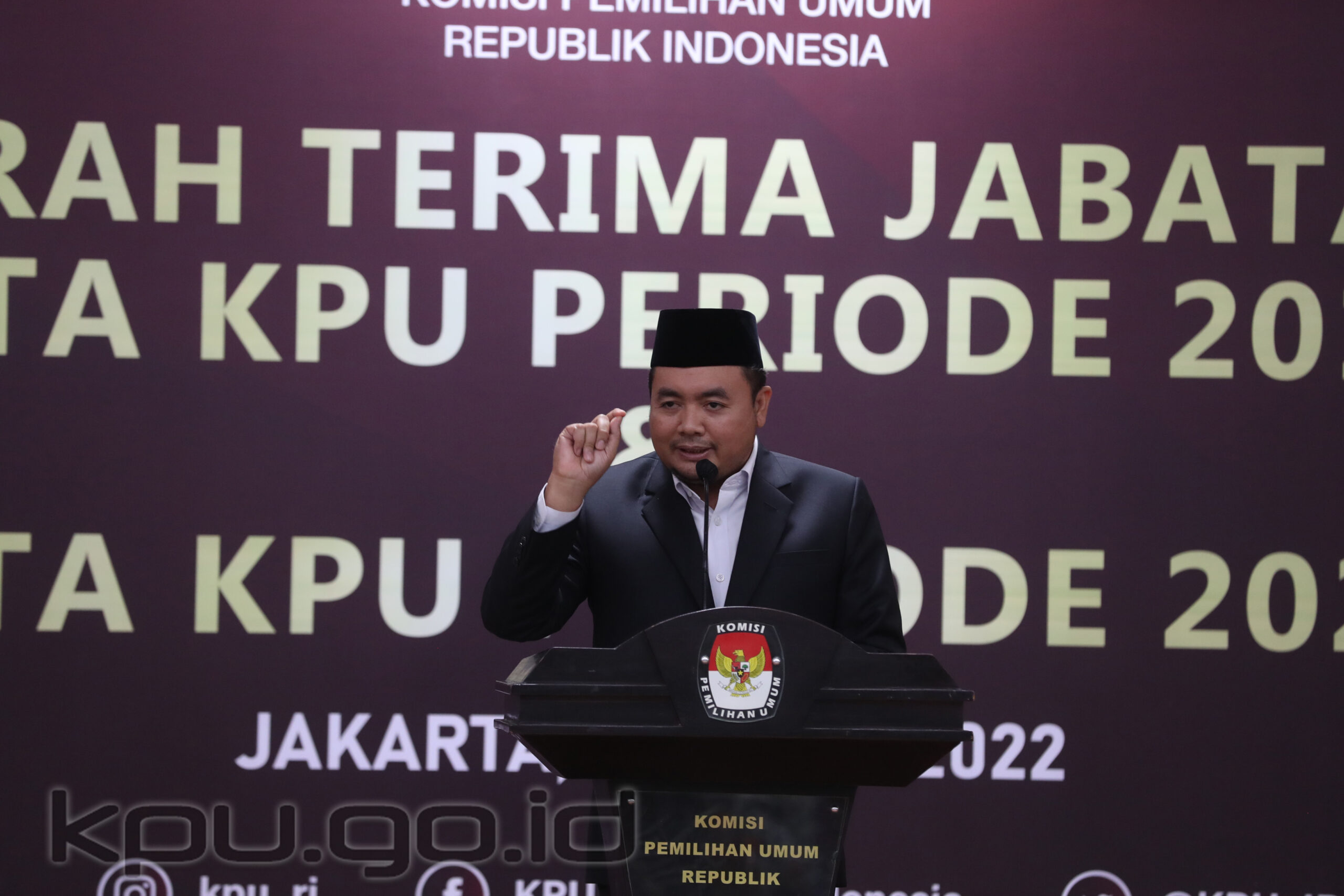 KPU RI Sebut Syarat Penandatanganan Bersedia Ikuti MoU Helsinki Tak Berlaku Lagi di Pilkada Aceh KPU RI Sebut Syarat Penandatanganan Bersedia Ikuti MoU Helsinki Tak Berlaku Lagi di Pilkada Aceh