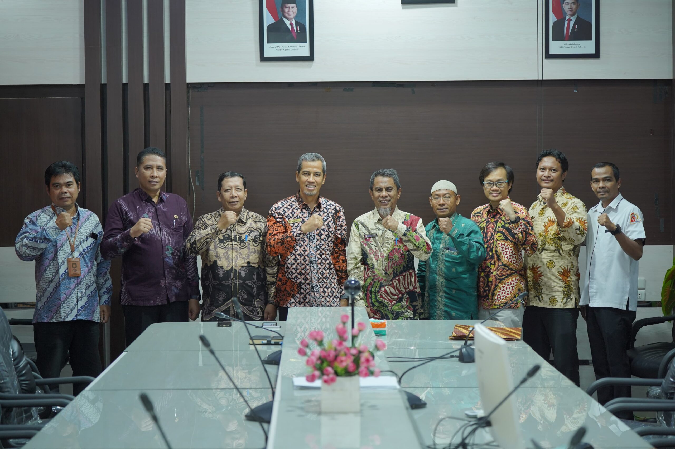 Pemkab Nagan Raya Teken Perjanjian Kerja Sama Optimalisasi Pemungutan Pajak dengan Kemenkeu Pemkab Nagan Raya Teken Perjanjian Kerja Sama Optimalisasi Pemungutan Pajak dengan Kemenkeu