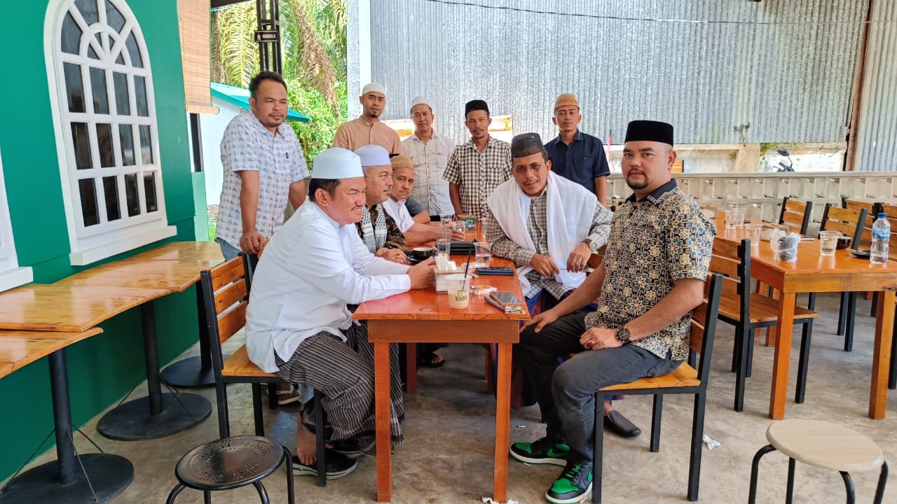 Perkuat Ukhuwah Islamiyah, Abu Muda Syukri Waly Silahturahmi Ke Seluruh Posko MPTT di Aceh Perkuat Ukhuwah Islamiyah, Abu Muda Syukri Waly Silahturahmi Ke Seluruh Posko MPTT di Aceh