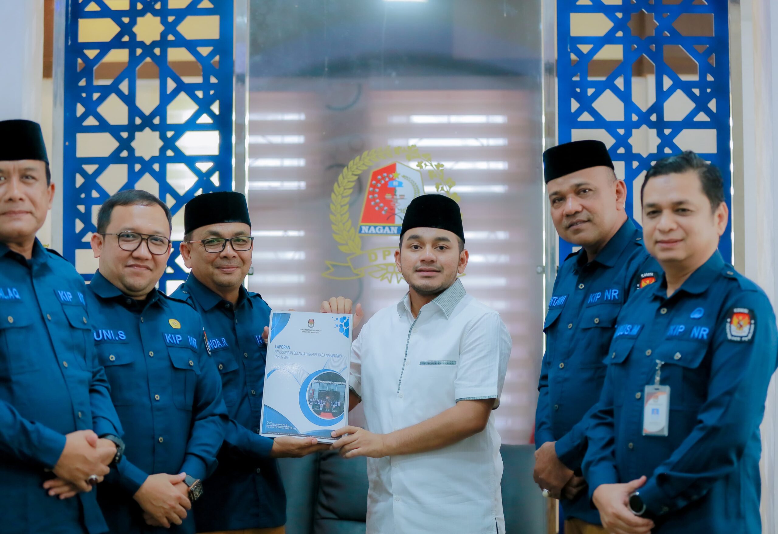 DPRK Nagan Raya Terima LPJ Pilkada Tahun 2024 DPRK Nagan Raya Terima LPJ Pilkada Tahun 2024