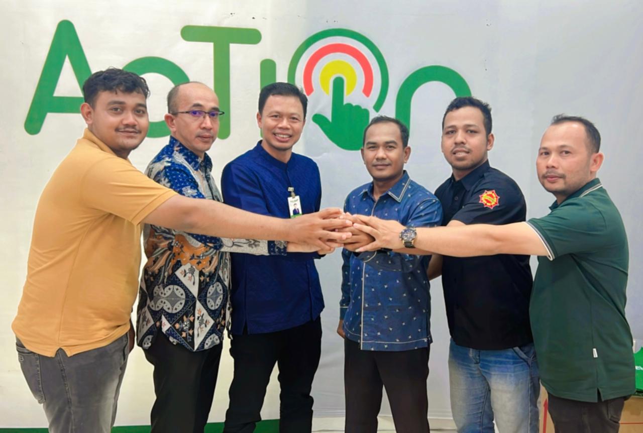 PWI Nagan Raya Silaturahmi Dengan Bank Aceh Cabang Jeuram PWI Nagan Raya Silaturahmi Dengan Bank Aceh Cabang Jeuram