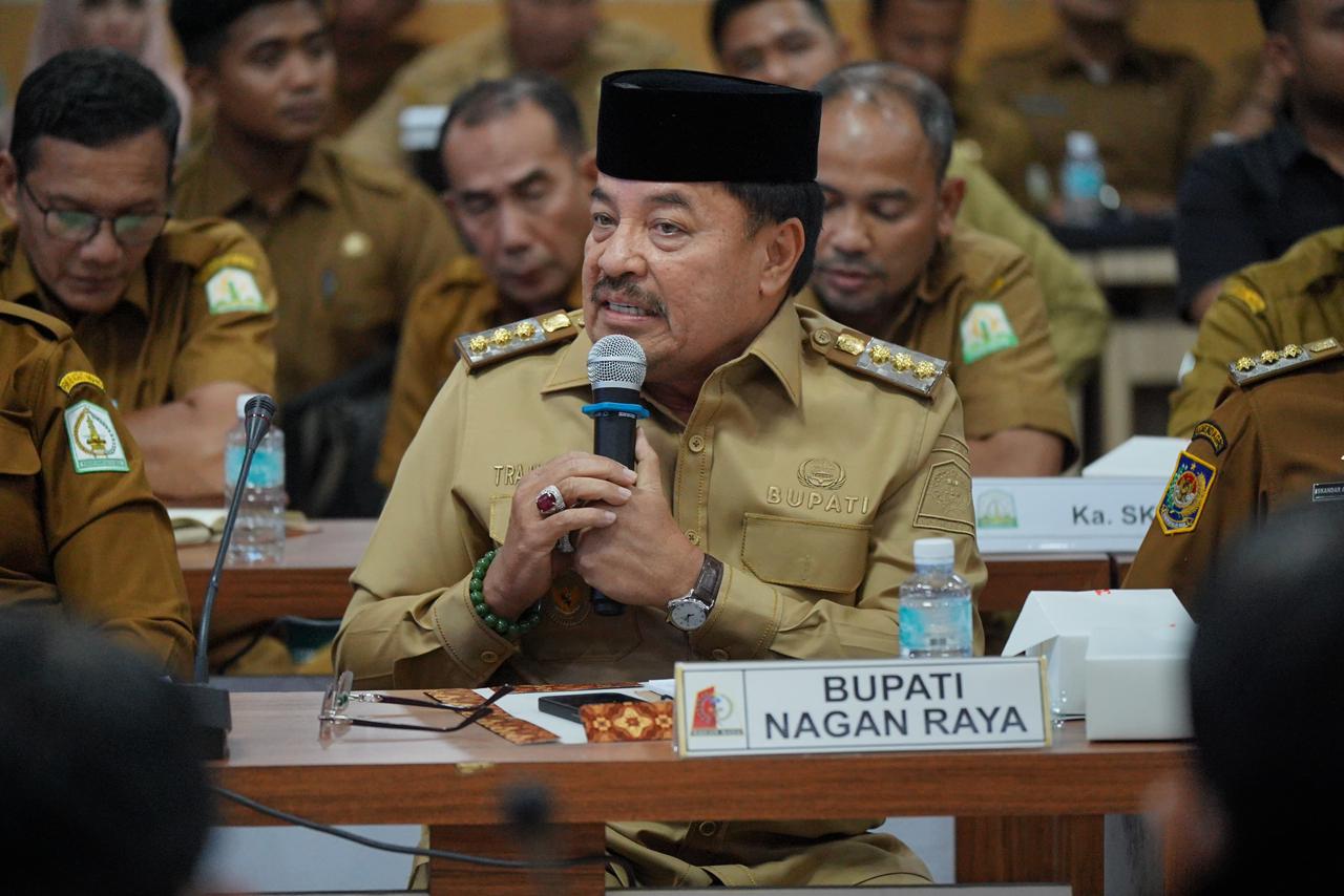 Bupati TRK Tegaskan Faskes di Nagan Raya Tetap Layani Masyarakat Tanpa Melihat Desil Bupati TRK Tegaskan Faskes di Nagan Raya Tetap Layani Masyarakat Tanpa Melihat Desil