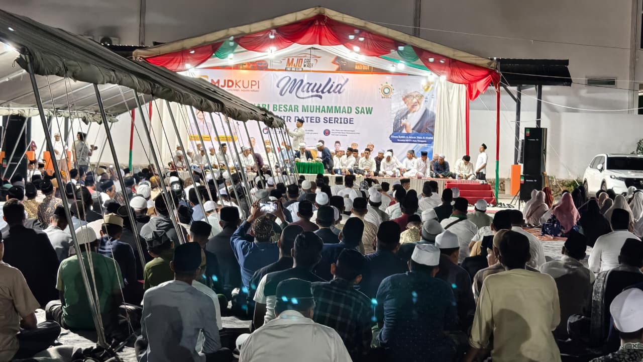 MJD Kupi Gelar Maulid Nabi Muhammad SAW dan Zikir Rateb Seribe MJD Kupi Gelar Maulid Nabi Muhammad SAW dan Zikir Rateb Seribe
