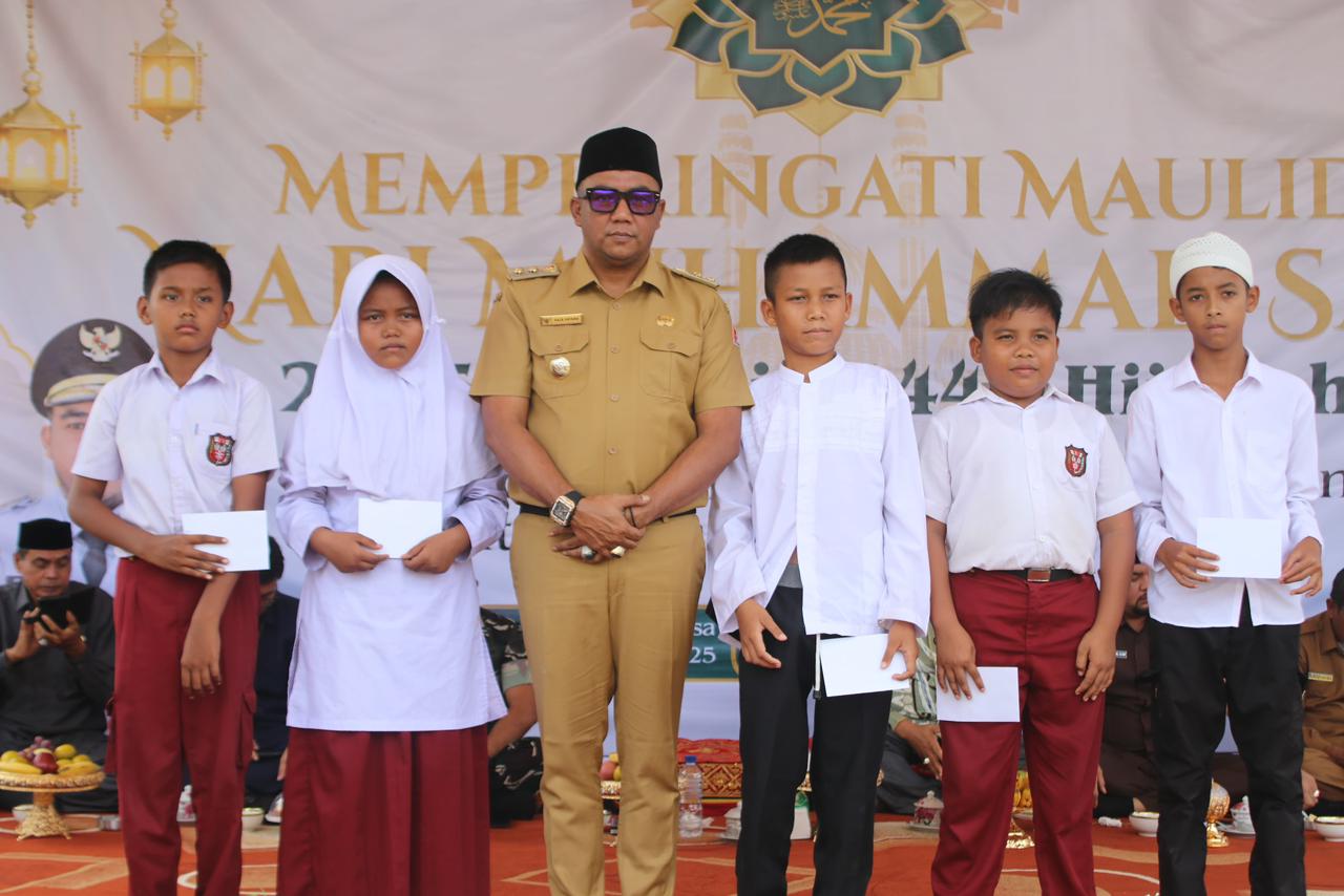 Wabup Nagan Raya Hadiri Perayaan Maulid Nabi Muhammad SAW 1447 H Wabup Nagan Raya Hadiri Perayaan Maulid Nabi Muhammad SAW 1447 H