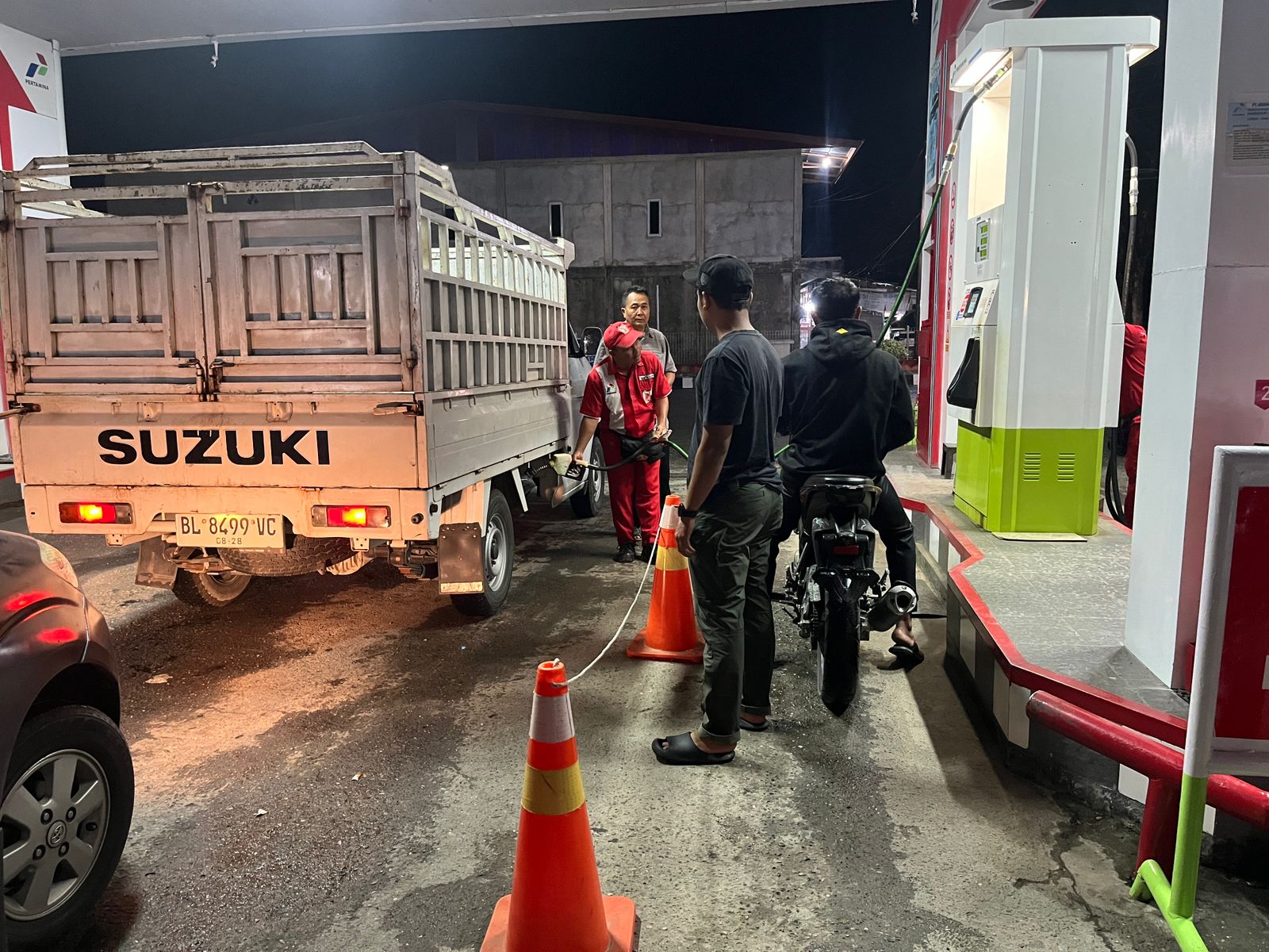 Sat Reskrim Polres Nagan Raya Lakukan Pemantauan Distribusi BBM Bersubsidi Jenis Solar Sat Reskrim Polres Nagan Raya Lakukan Pemantauan Distribusi BBM Bersubsidi Jenis Solar