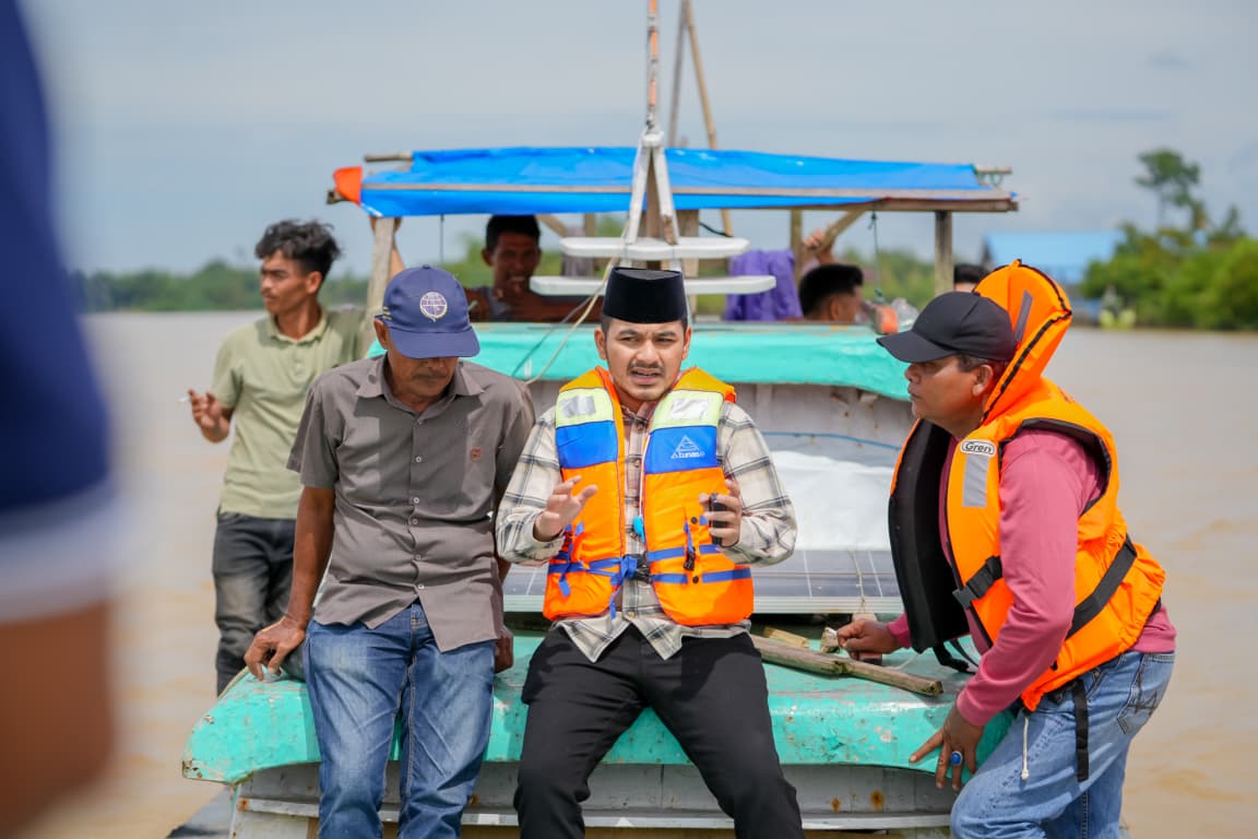 Ketua DPRK Nagan Raya Hadiri Khanduri Laot di Kuala Pesisir, Dukung Pelestarian Adat Pesisir Ketua DPRK Nagan Raya Hadiri Khanduri Laot di Kuala Pesisir, Dukung Pelestarian Adat Pesisir
