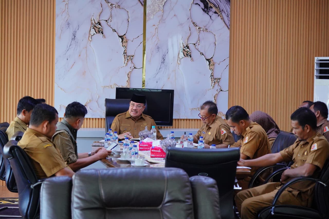 Bupati Nagan Raya Terima Audiensi Tim BNPB, Bahas Percepatan Huntara Bupati Nagan Raya Terima Audiensi Tim BNPB, Bahas Percepatan Huntara