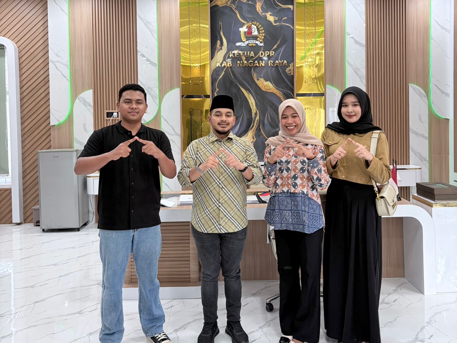 Ketua DPRK Nagan Raya Terima Audiensi Agam–Inoeng Ketua DPRK Nagan Raya Terima Audiensi Agam–Inoeng